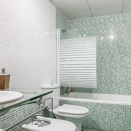 2 Bed Modern Sea Views Appartamento